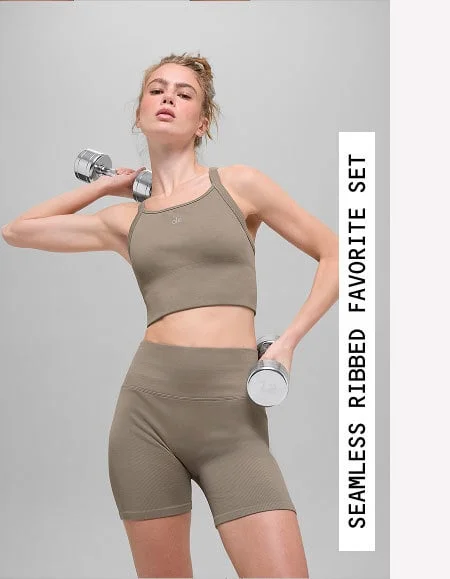 seamless ribbed