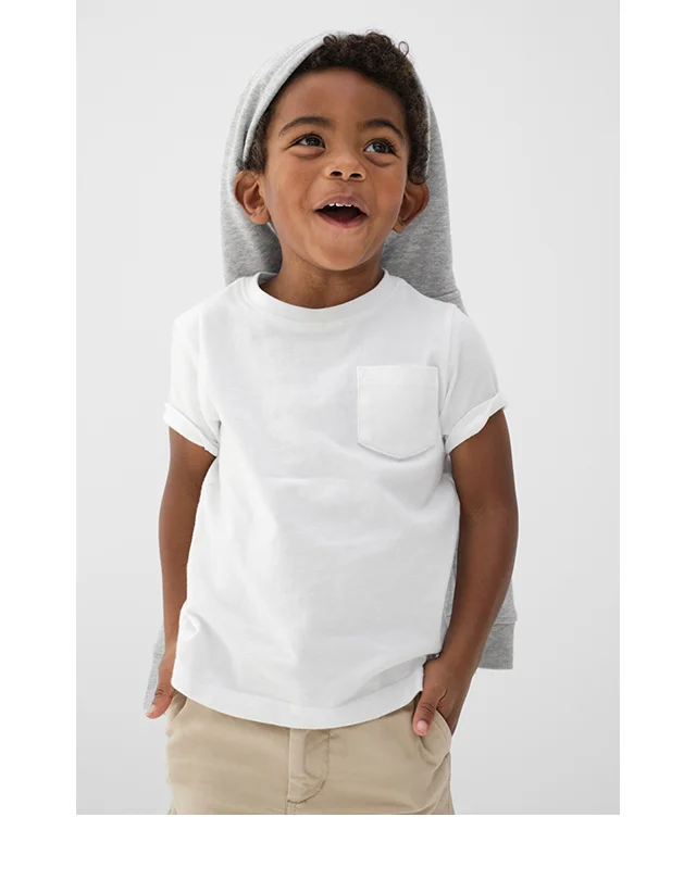 Display images to show real-time content