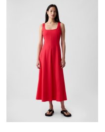 Display images to show real-time content