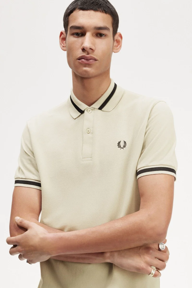 Polo Shirt in Light Oyster with Single Navy Tipping