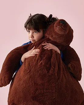 soft toys and dinnerware products