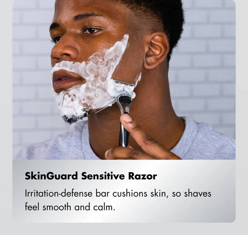 SkinGuard Sensitive Razor: Irritation-defense bar cushions skin, so shaves feel smooth and calm.