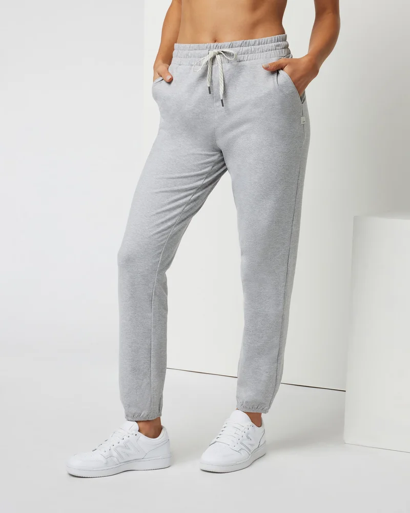 Image of Granite Performance Jogger | Light Heather Grey
