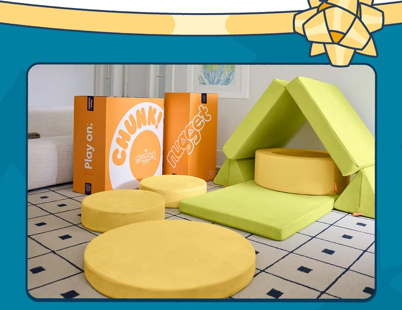 A photo of a Limelight Nugget and a Lemonade Chunk next to two Big Orange Boxes.