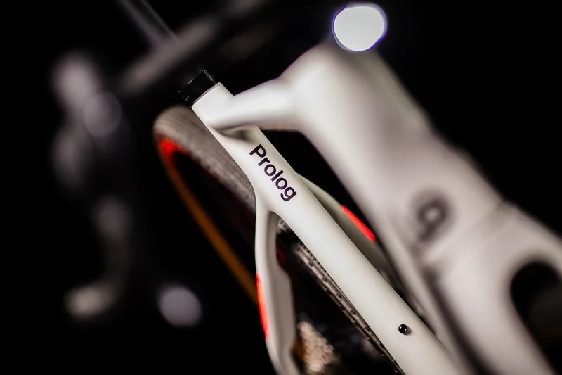 All-Road Front Closeup
