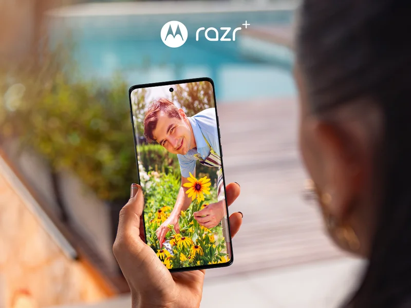 motorola razr+ (2024)