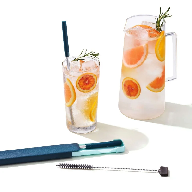 Image of 4-Piece Reusable Straw and Brush Set with Case