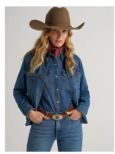 Women's Long Sleeve Classic Fit Denim Jacket