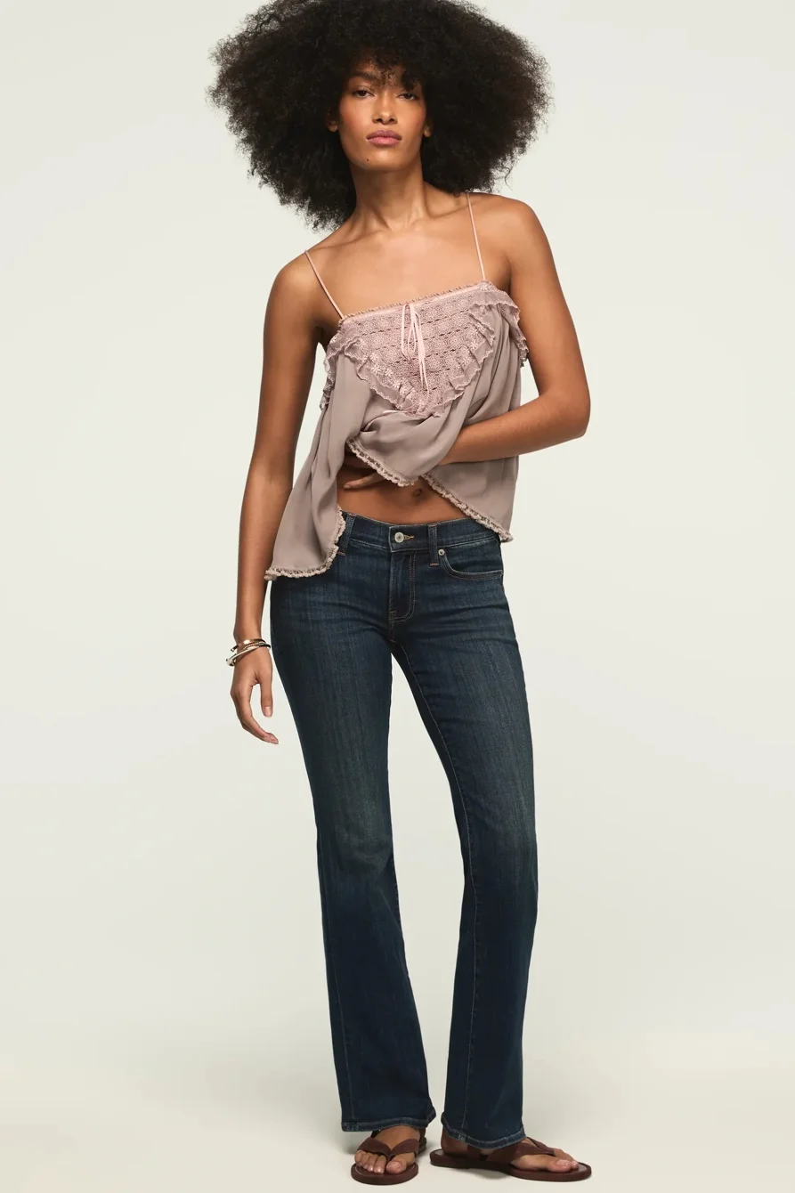 Image of Lucky Brand Mid Rise Sweet Flare - Women's Pants Denim Flare Flared Jeans in New Heights Wash