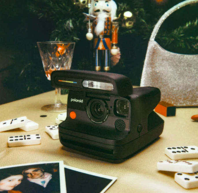 Polaroid Flip on the table