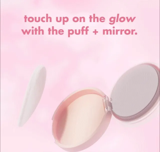 touch up on the glow with the puff + mirror