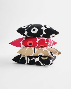 Pieni Unikko Pillow cover Pieni Unikko Pillow cover