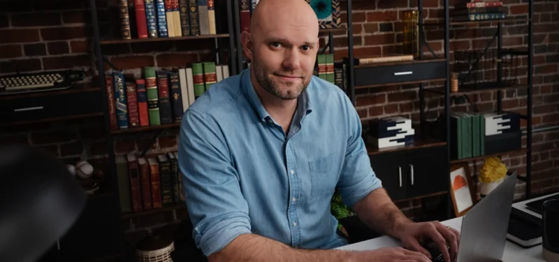 James Clear