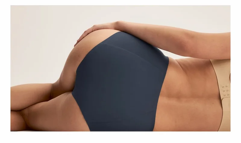 SuperPlus Leakproof. 360, front to back leak protection.