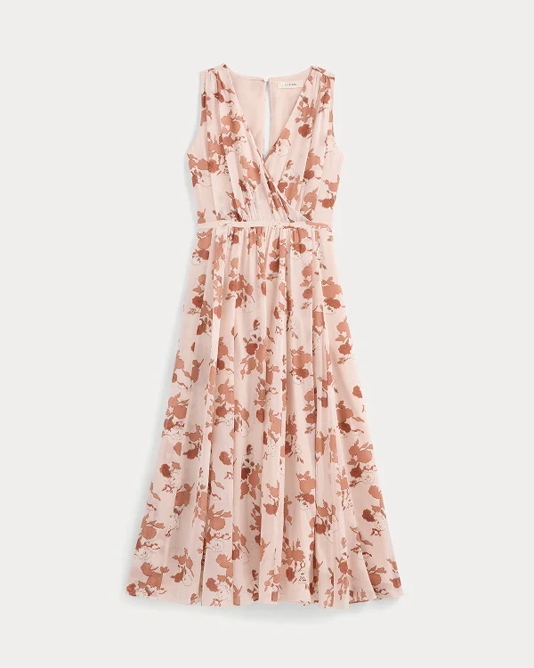 Image | Maxi Dress in Silk Georgette | Soft Floral