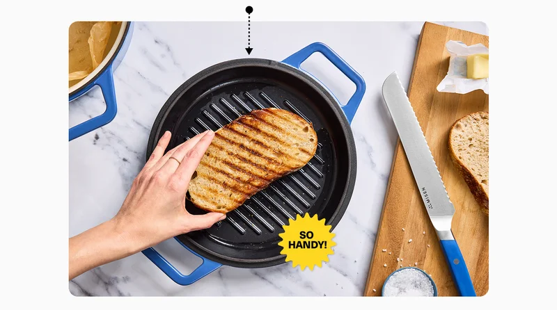 Grill lid - so handy!