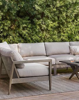 outdoor lounge