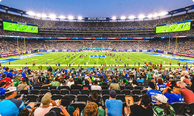 Image description: The interior of MetLife stadium