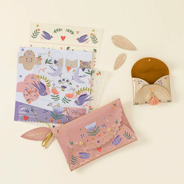 DIY Feathered Fashion Clutch Kit