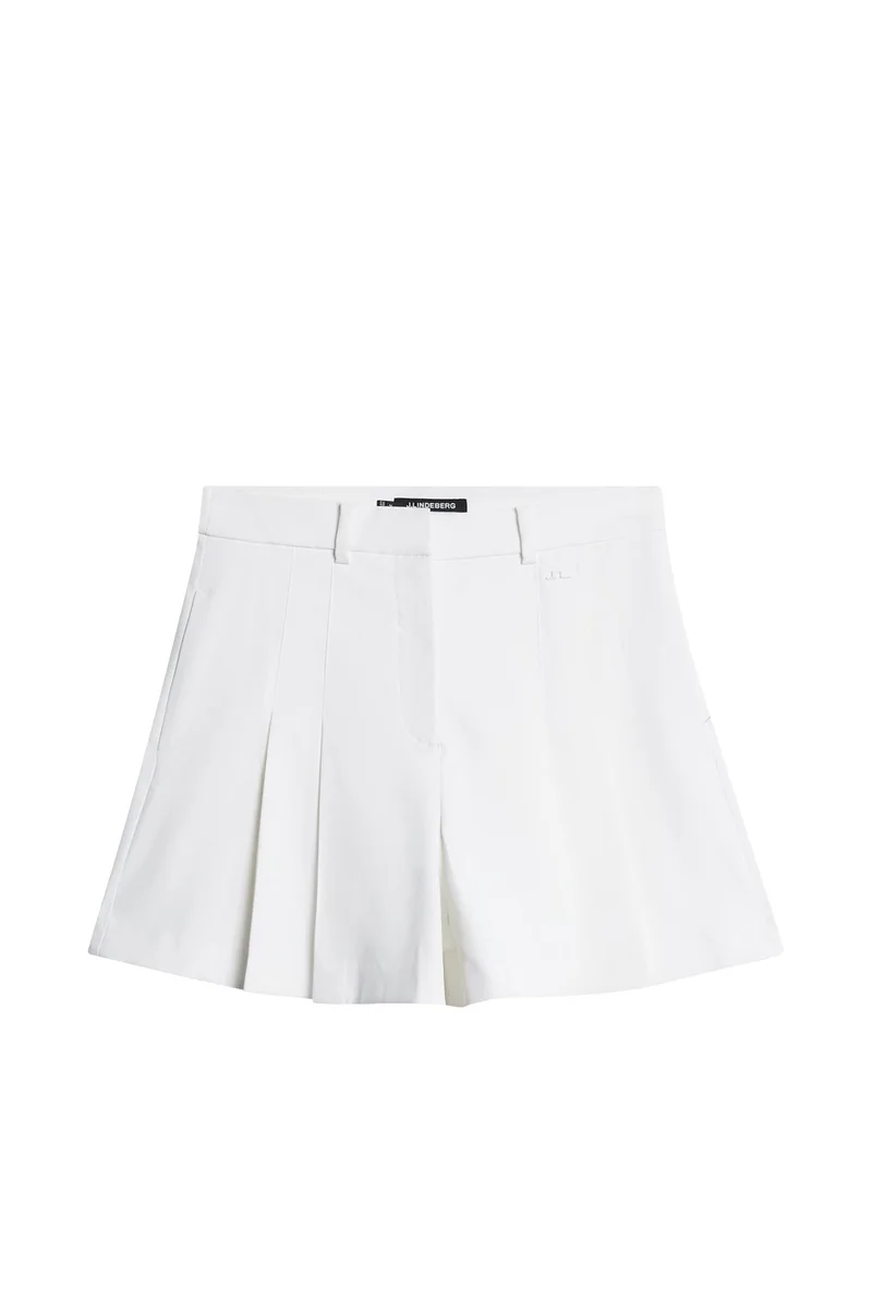 Image of Arella Pleated Shorts / White