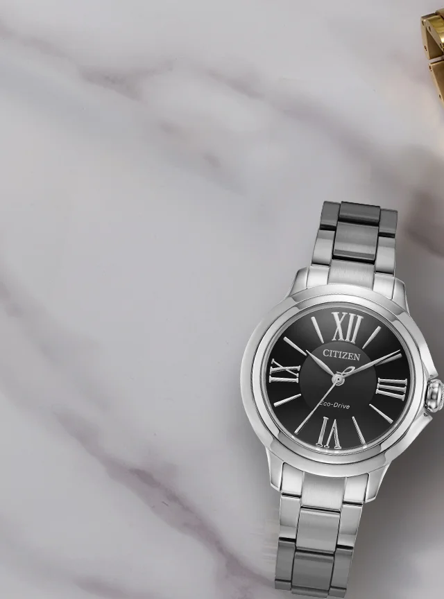 Closeup of the new and exclusive black dial with silver-tone bracelet Ceci
