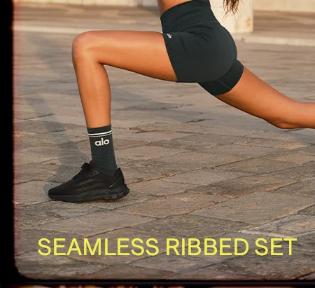 SEAMLESS RIBBED SET