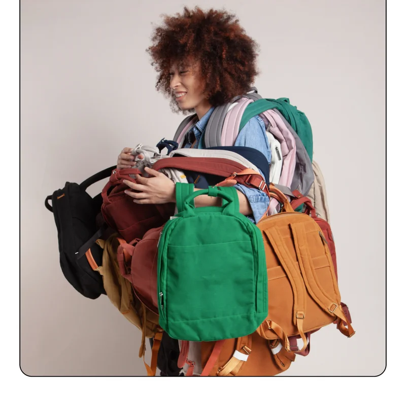 Man finding right bag