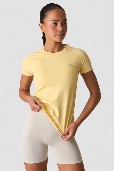 Image of Define Seamless T-shirt Fading Yellow