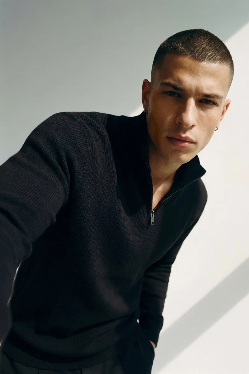 Image of Shawn Quarter Zip Sweater - Black