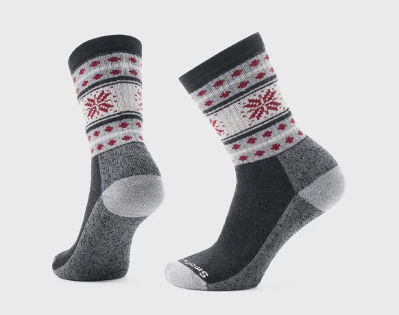 Buy NowEveryday Cozy Snowflake Dream Crew Socks