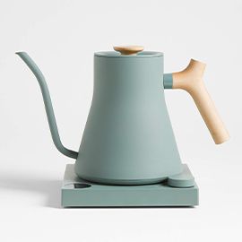 15% off select Fellow kettles, grinders, french presses & accessories‡