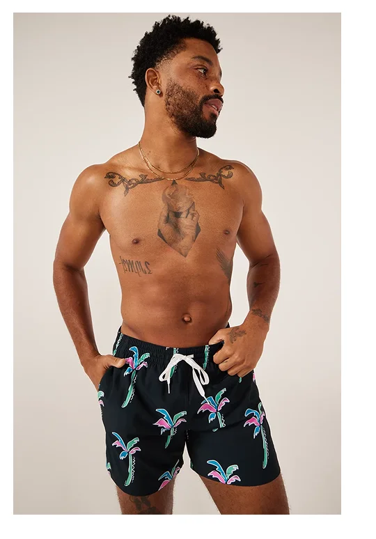 Classic Swim Trunk: The Havana Nights 5.5"
