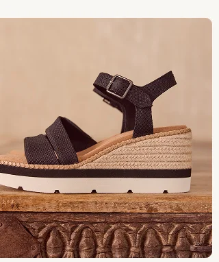 Darya Wedge Platform Sandal - Image