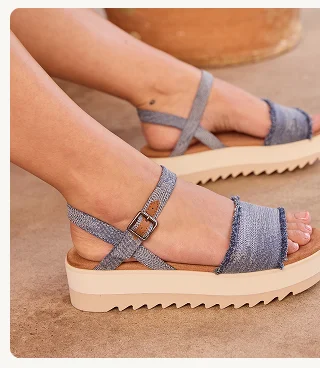 Brynn Platform Sandal - Image