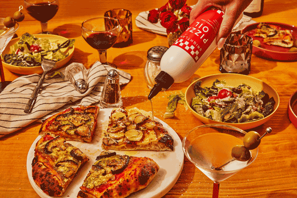 (RE)INTRODUCING  Pizza’s Best Friend