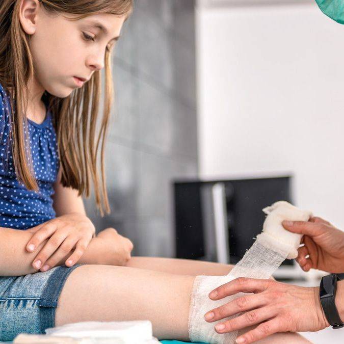 5 Things ER Pediatricians Would Never Let Their Kids Do