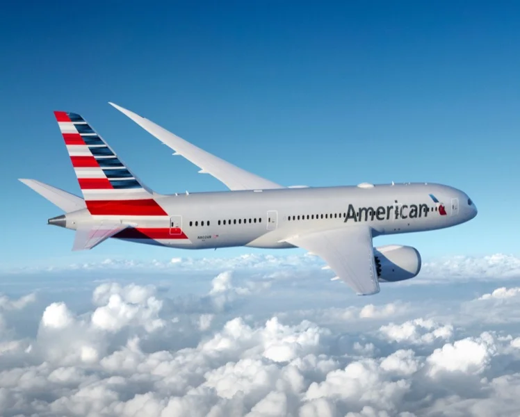 Explore the ways that American Airlines AAdvantage and Marriott Bonvoy work together.