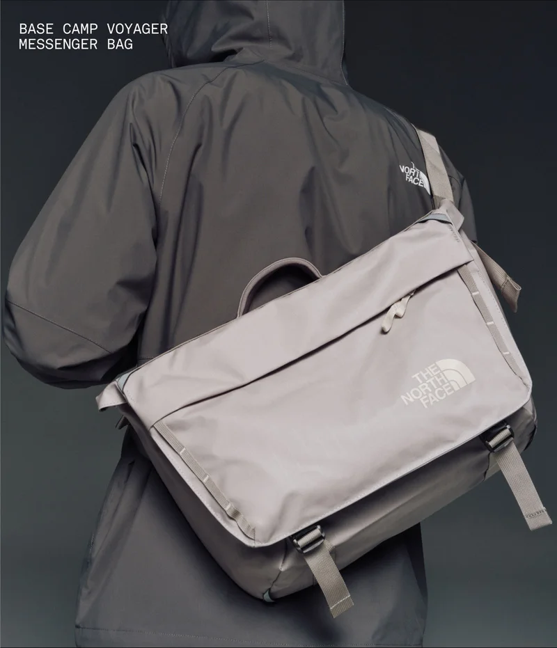 Base Camp Voyager Messenger Bag