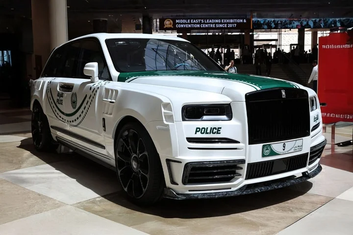 🚨 Dubai Police Adds Bespoke MANSORY-Tuned Rolls-Royce Cullinan to Patrol Fleet