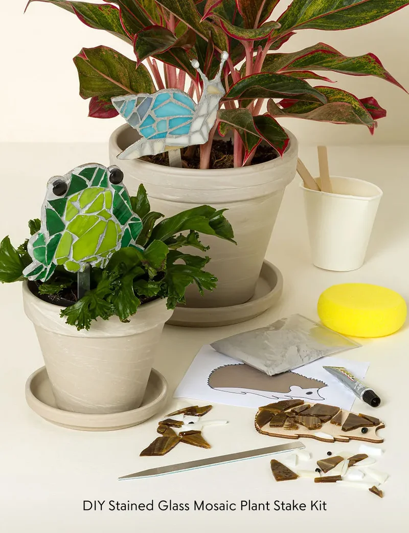 diy-stained-glass-mosaic-plant-stake-kit