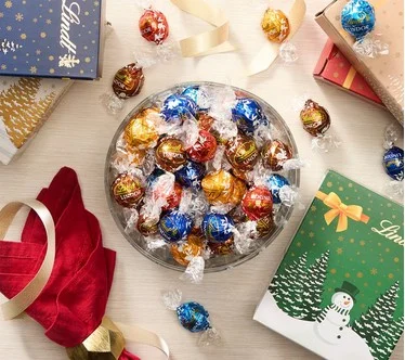 SH12/7 Lindt LINDOR 125pc Assorted Truffles w/5 Holiday Boxes
