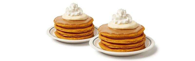 MAPLE PUMPKIN CHEESECAKE PANCAKES