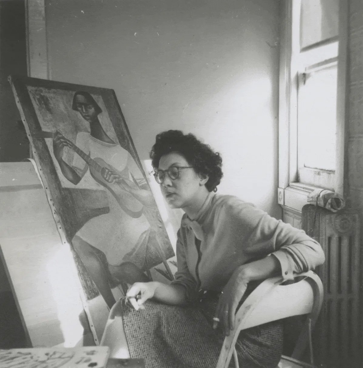 A gif featuring photos of Elizabeth Catlett and her Brooklyn Museum exhibition