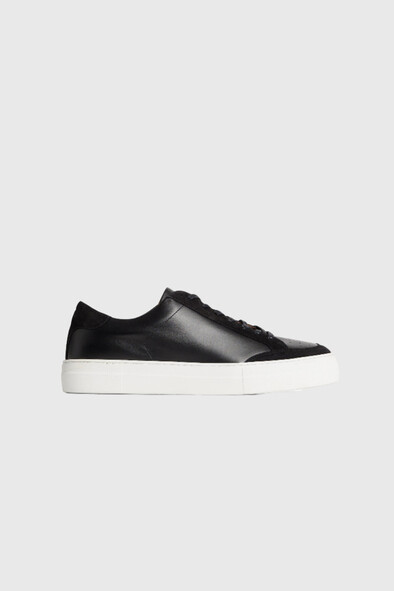 Art Signature Leather Sneaker