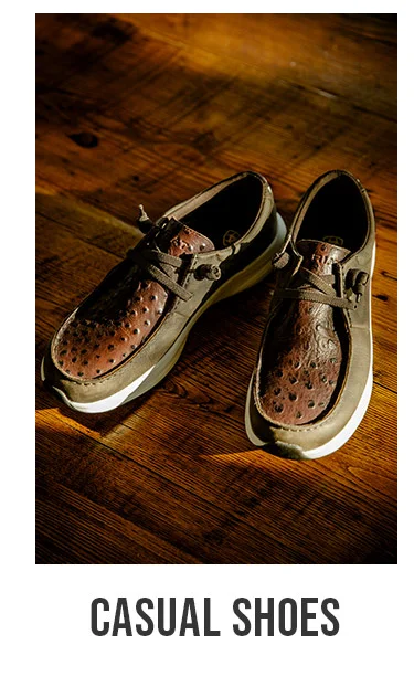 CASUAL SHOES