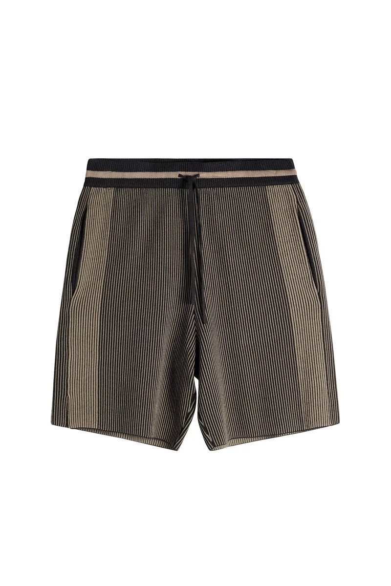 Image of Simon Knitted Shorts / Black