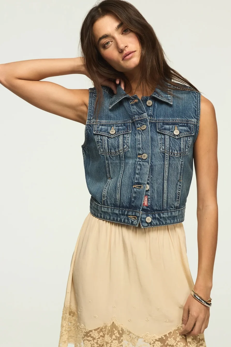 Image of Lucky Brand Cropped Trucker Vest - Women's Clothing Outerwear Jackets Coats in Valley Girl Wash