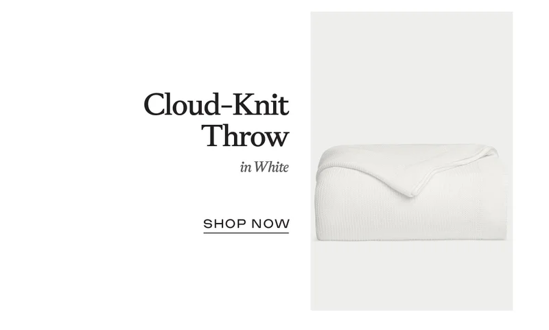 Cloud-Knit Throw in White