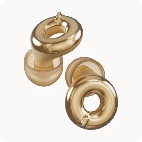 A pair of Loop Switch in gold