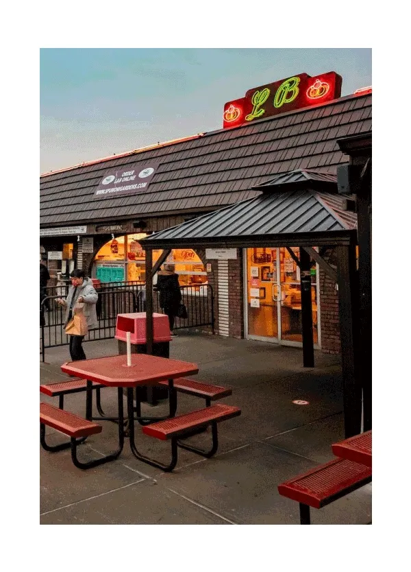 L&B Spumoni Gardens L&B Spumoni Gardens